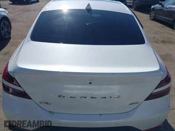 2023 Genesis G70 2.0T with VIN KMTG34TAXPU112861, listed as a IAAI auction lot 41320749 with 33,824 mi miles. Bid and sale history available at carsss.com. Image 16.