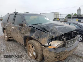 2007 Chevrolet Tahoe LT z VIN 1GNFC13037R307940, wystawiony jako IAAI lot #42203180 z przebiegiem 183 312 mil mil oraz . Historia ofert i sprzedaży dostępna na DreamBid. Obrazek 1.