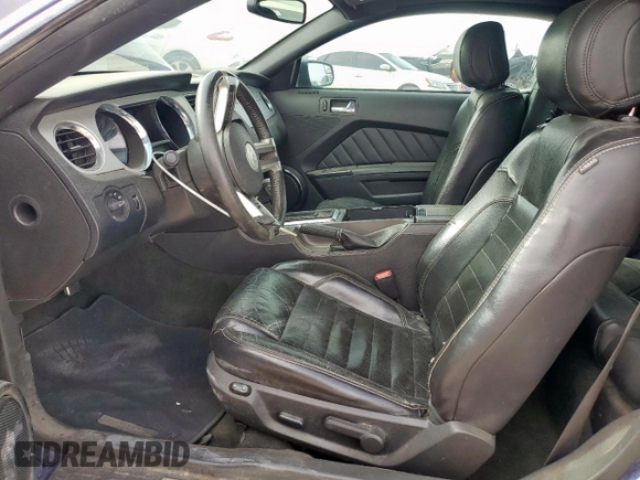 2014 Ford Mustang V6 with VIN 1ZVBP8AM2E5215150, listed as a Copart auction lot 56136135 with 189,225 mi miles and Salvage title. Bid and sale history available at DreamBid. Image 7.