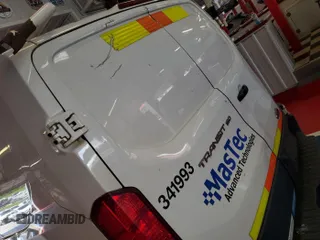 2017 Ford Transit z VIN 1FTYE1YMXHKA68341, wystawiony jako IAAI lot #42819268 z przebiegiem 193 968 mil mil oraz . Historia ofert i sprzedaży dostępna na DreamBid. Obrazek 19.