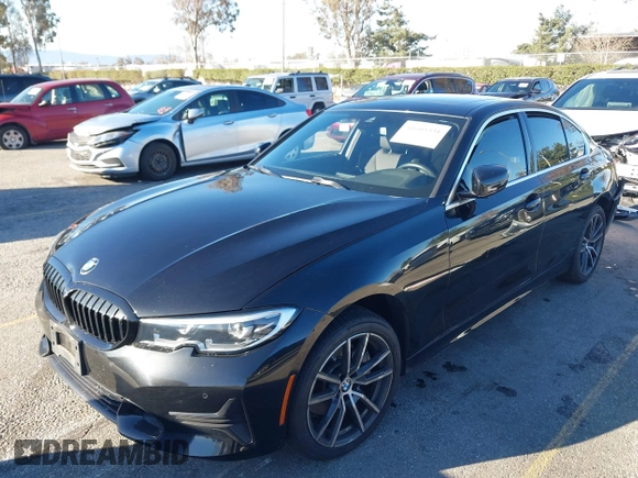 2021 BMW 3 Series 330i with VIN 3MW5R1J08M8B51760, listed as a IAAI auction lot 41605331 with 29,455 mi miles. Bid and sale history available at carsss.com. Image 2.