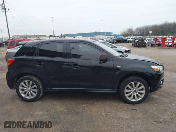 2011 Mitsubishi Outlander Sport SE with VIN JA4AP4AU6BZ012199, listed as a IAAI auction lot 40861700 with 125,016 mi miles. Bid and sale history available at carsss.com. Image 13.