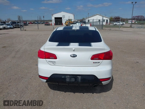 2016 Kia Forte EX with VIN KNAFX6A86G5632976, listed as a IAAI auction lot 41915868 with 116,799 mi miles and . Bid and sale history available at DreamBid. Image 16.