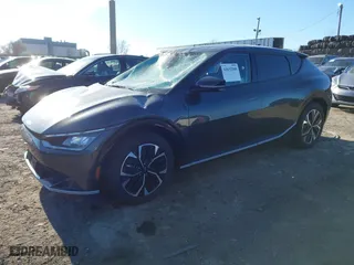 2022 Kia EV6 Wind with VIN KNDC3DLC5N5029103, listed as a IAAI auction lot 41632188 with 29,961 mi miles. Bid and sale history available at carsss.com. Image 18.