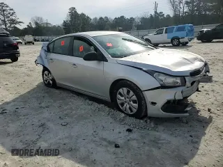 2015 Chevrolet Cruze LS z VIN 1G1PA5SH7F7300851, wystawiony jako Copart lot #48953325 z przebiegiem 95 547 mil mil oraz Szkoda całkowita • Salvage title. Historia ofert i sprzedaży dostępna na DreamBid. Obrazek 11.