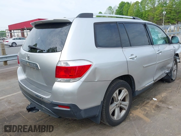 2013 Toyota Highlander Limited with VIN 5TDYK3EH7DS105327, listed as a IAAI auction lot 42097629 with 208,787 mi miles and . Bid and sale history available at DreamBid. Image 4.