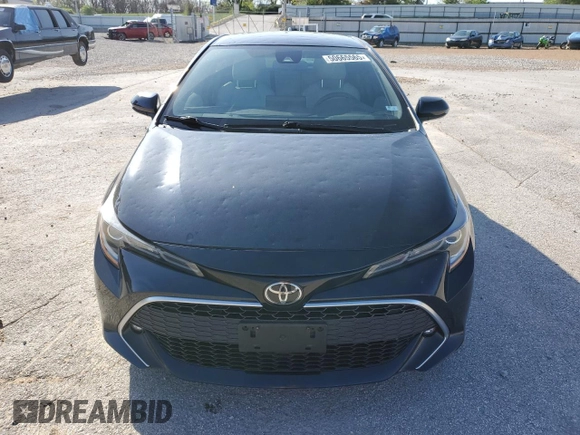 2020 Toyota Corolla Hatchback XSE with VIN JTNC4RBE2L3104485, listed as a Copart auction lot 50665565 with 33,351 mi miles and Salvage Title. Bid and sale history available at carsss.com. Image 5.