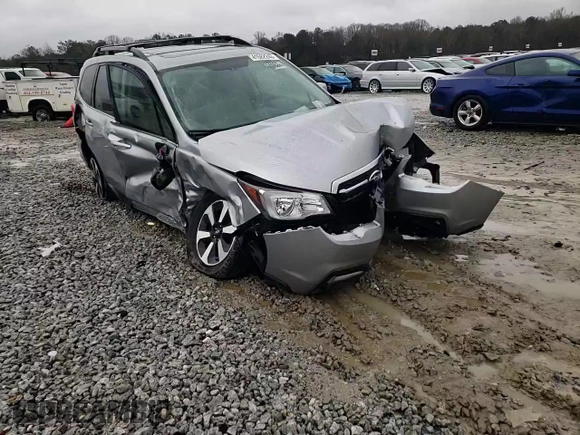 2018 Subaru Forester Limited with VIN JF2SJAJC6JH592559, listed as a Copart auction lot 41582243 with 44,025 mi miles. Bid and sale history available at carsss.com. Image 11.