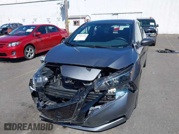 2020 Nissan LEAF SV with VIN 1N4AZ1CP4LC307981, listed as a IAAI auction lot 42068236 with 32,488 mi miles and . Bid and sale history available at DreamBid. Image 6.