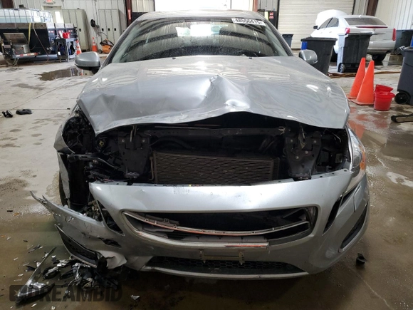 2011 Volvo S60 z VIN YV1902FH3B2016484, wystawiony jako Copart lot #48556415 z przebiegiem 42 003 mil mil oraz Szkoda całkowita • Salvage title. Historia ofert i sprzedaży dostępna na DreamBid. Obrazek 5.