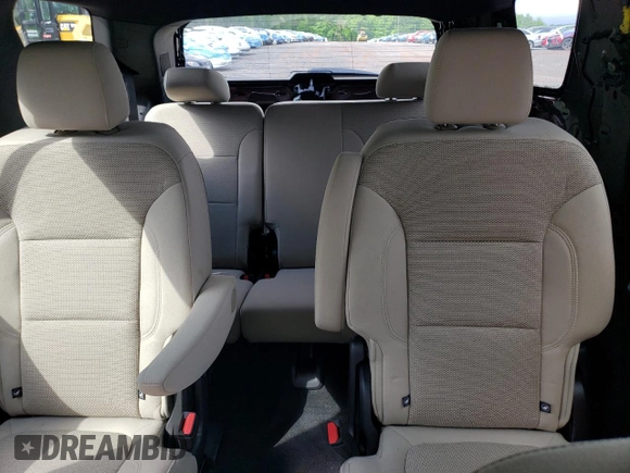 2022 Chevrolet Traverse LT Cloth z VIN 1GNEVGKW1NJ151150, wystawiony jako Copart lot #55444375 z przebiegiem 31 076 mil mil oraz Szkoda całkowita • Salvage title. Historia ofert i sprzedaży dostępna na DreamBid. Obrazek 10.