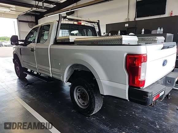 2019 Ford F-250 XL with VIN 1FT7X2B62KEE27421, listed as a IAAI auction lot 42875164 with 143,483 mi miles and . Bid and sale history available at DreamBid. Image 25.