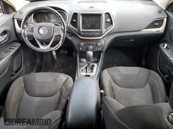 2016 Jeep Cherokee Latitude with VIN 1C4PJMCS6GW255260, listed as a Copart auction lot 56586945 with 166,148 mi miles and Clean title. Bid and sale history available at DreamBid. Image 8.