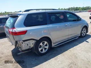 2018 Toyota Sienna LE Auto Access Seat with VIN 5TDKZ3DC0JS940186, listed as a IAAI auction lot 41991827 with 80,071 mi miles and . Bid and sale history available at DreamBid. Image 4.
