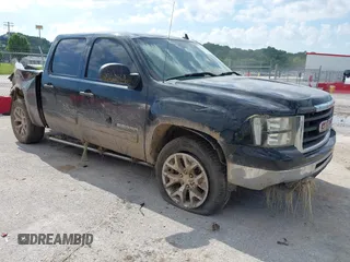 2010 GMC Sierra 1500 SLE with VIN 3GTRKVE30AG220916, listed as a IAAI auction lot 42247263 with 262,876 mi miles and . Bid and sale history available at DreamBid. Image 1.