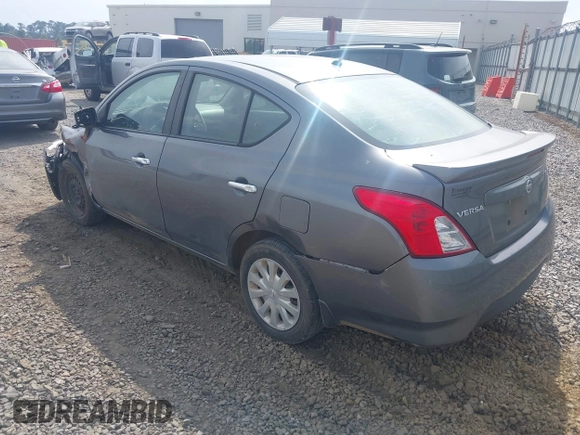 2016 Nissan Versa S с VIN 3N1CN7AP6GL839640, выставлен на аукционе IAAI как лот 42206585 с пробегом 264 258 миль миль и . История ставок и продаж доступна на DreamBid. Изображение 3.