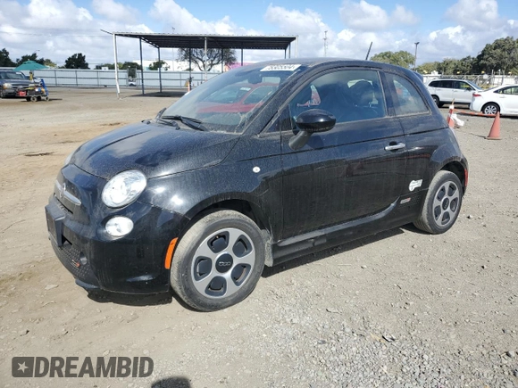 2015 FIAT 500e z VIN 3C3CFFGE7FT726048, wystawiony jako Copart lot #78305504 z przebiegiem 77 287 mil mil oraz Czysty tytuł • Clean title. Historia ofert i sprzedaży dostępna na DreamBid. Obrazek 1.