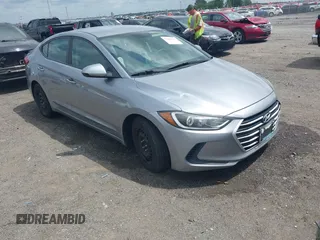 2017 Hyundai Elantra SE z VIN 5NPD74LF1HH105861, wystawiony jako IAAI lot #42120757 z przebiegiem 91 818 mil mil oraz . Historia ofert i sprzedaży dostępna na DreamBid. Obrazek 1.