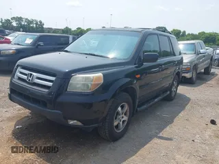 2007 Honda Pilot EX-L с VIN 2HKYF18537H525087, выставлен на аукционе IAAI как лот 42463745 с пробегом 228 196 миль миль и . История ставок и продаж доступна на DreamBid. Изображение 2.
