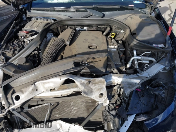 2019 Mercedes-Benz GLC with VIN WDC0G4JB6KF567472, listed as a IAAI auction lot 41691934 with 82,872 mi miles. Bid and sale history available at carsss.com. Image 10.