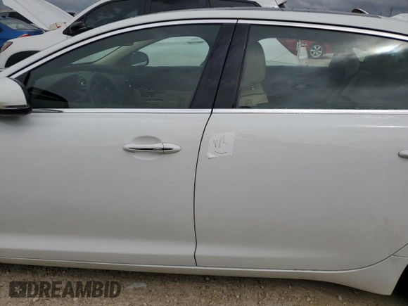 2014 Jaguar XJ Portfolio with VIN SAJWJ2GD6E8V74284, listed as a Copart auction lot 74577584 with 39,835 mi miles and Non repairable. Bid and sale history available at DreamBid. Image 12.