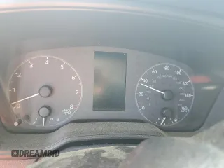 2025 Toyota Corolla LE z VIN 5YFB4MDE0SP255458, wystawiony jako Copart lot #57692105 z przebiegiem Nie podano mil oraz Czysty tytuł • Clean title. Historia ofert i sprzedaży dostępna na DreamBid. Obrazek 9.