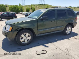 2007 Jeep Grand Cherokee Laredo z VIN 1J8GR48K87C596610, wystawiony jako Copart lot #58213225 z przebiegiem 200 139 mil mil oraz Czysty tytuł • Clean title. Historia ofert i sprzedaży dostępna na DreamBid. Obrazek 1.