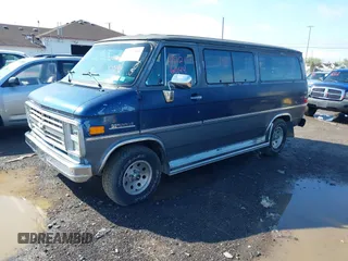 1988 Chevrolet Express Beauville with VIN 1GNEG25K7J7153739, listed as a IAAI auction lot 42216044 with 83,051 mi miles and . Bid and sale history available at DreamBid. Image 2.