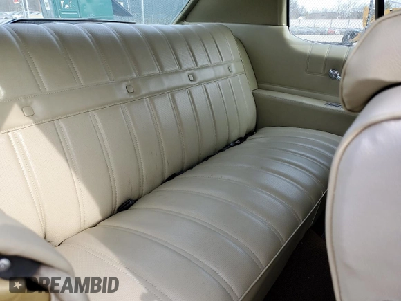 1972 Chevrolet Impala z VIN 1M47H2T190563, wystawiony jako Copart lot #46505275 z przebiegiem 95 137 mil mil oraz Czysty tytuł • Clean title. Historia ofert i sprzedaży dostępna na DreamBid. Obrazek 10.