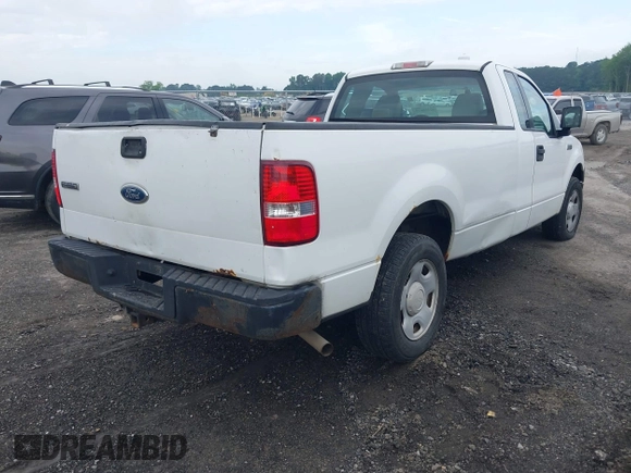 2005 Ford F-150 XL with VIN 1FTRF12WX5NB13395, listed as a IAAI auction lot 42268629 with 466,278 mi miles and . Bid and sale history available at DreamBid. Image 4.