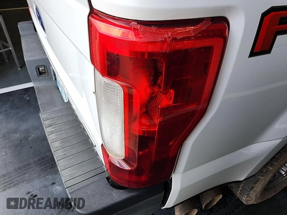 2017 Ford F-250 XLT with VIN 1FT7X2BT7HEB64891, listed as a IAAI auction lot 42309813 with 299,551 mi miles and . Bid and sale history available at DreamBid. Image 1.