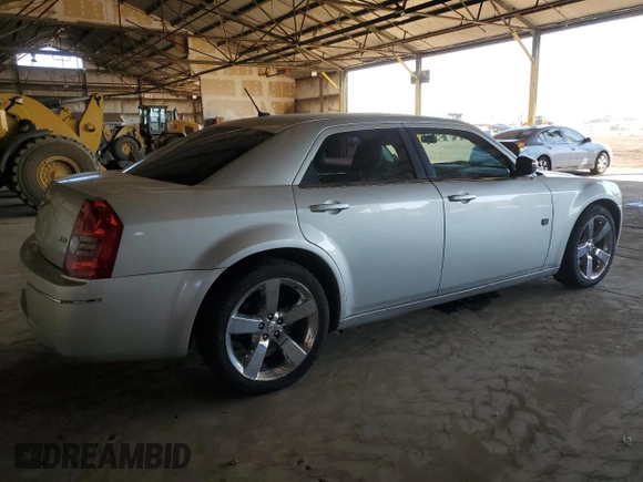 2008 Chrysler 300 Touring with VIN 2C3KA53G08H329529, listed as a Copart auction lot 71987844 with 178,929 mi miles and Salvage Title. Bid and sale history available at carsss.com. Image 3.
