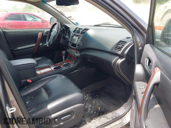 2013 Toyota Highlander Limited with VIN 5TDDK3EH7DS260071, listed as a IAAI auction lot 42526334 with 150,516 mi miles and . Bid and sale history available at DreamBid. Image 5.
