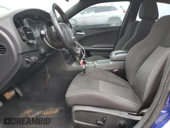 2019 Dodge Charger Scat Pack with VIN 2C3CDXGJ8KH638590, listed as a Copart auction lot 84241704 with 104,354 mi miles and Salvage Title. Bid and sale history available at DreamBid. Image 7.