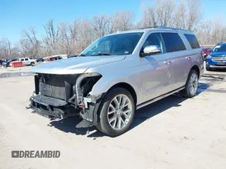 2019 Ford Expedition Platinum with VIN 1FMJU1MT6KEA52494, listed as a IAAI auction lot 41802986 with 119,922 mi miles. Bid and sale history available at carsss.com. Image 2.