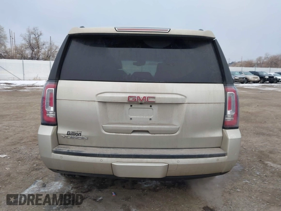 2015 GMC Yukon SLT z VIN 1GKS2BKC6FR655777, wystawiony jako IAAI lot #40982330 z przebiegiem 120 627 mil mil oraz . Historia ofert i sprzedaży dostępna na DreamBid. Obrazek 17.