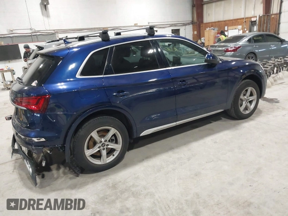 2021 Audi Q5 Premium with VIN WA1AAAFY5M2060669, listed as a IAAI auction lot 41485633 with 31,182 mi miles. Bid and sale history available at carsss.com. Image 4.