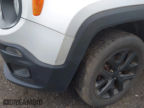 2017 Jeep Renegade Latitude с VIN ZACCJBBB5HPG65695, выставлен на аукционе IAAI как лот 42198830 с пробегом 68 881 миль миль и . История ставок и продаж доступна на DreamBid. Изображение 6.