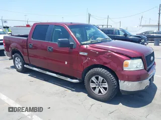 2006 Ford F-150 XLT z VIN 1FTPW12506FA49376, wystawiony jako IAAI lot #42599500 z przebiegiem Nie podano mil oraz . Historia ofert i sprzedaży dostępna na DreamBid. Obrazek 1.