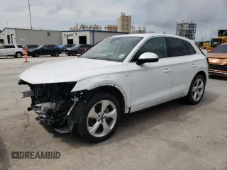 2022 Audi Q5 S line Premium Plus with VIN WA1EAAFYXN2044762, listed as a Copart auction lot 51710605 with 28,544 mi miles and Salvage Title. Bid and sale history available at carsss.com. Image 1.