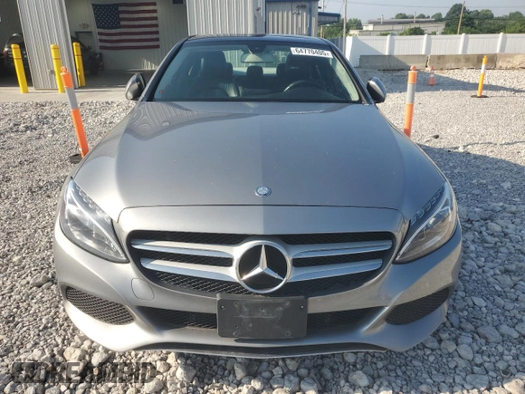 2015 Mercedes-Benz C 300 Luxury z VIN 55SWF4KB2FU007247, wystawiony jako Copart lot #64770405 z przebiegiem 116 452 mil mil oraz Czysty tytuł • Clean title. Historia ofert i sprzedaży dostępna na DreamBid. Obrazek 5.