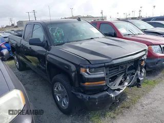 2018 Chevrolet Silverado 1500 Custom with VIN 1GCRCPEC0JZ321723, listed as a IAAI auction lot 41534756 with 44,224 mi miles and . Bid and sale history available at DreamBid. Image 1.