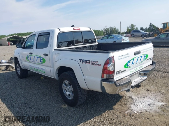 2014 Toyota Tacoma PreRunner with VIN 3TMJU4GN7EM158230, listed as a IAAI auction lot 40010521 with 145,185 mi miles. Bid and sale history available at carsss.com. Image 3.