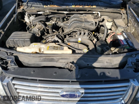 2010 Ford Explorer XLT z VIN 1FMEU7DE3AUA59445, wystawiony jako Copart lot #66660265 z przebiegiem 218 203 mil mil oraz Czysty tytuł • Clean title. Historia ofert i sprzedaży dostępna na DreamBid. Obrazek 12.