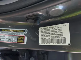 2013 Honda CR-V LX with VIN 3CZRM3H33DG702711, listed as a IAAI auction lot 41889747 with 132,937 mi miles. Bid and sale history available at carsss.com. Image 9.