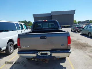 2006 Ford F-250 XL с VIN 1FTSX21P36EA09895, выставлен на аукционе IAAI как лот 42686302 с пробегом 230 401 миль миль и . История ставок и продаж доступна на DreamBid. Изображение 16.