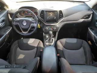 2018 Jeep Cherokee Latitude Tech Connect with VIN 1C4PJMCX0JD549302, listed as a Copart auction lot 78270864 with 73,280 mi miles and Salvage title. Bid and sale history available at DreamBid. Image 8.