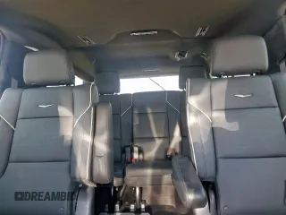 2023 Cadillac Escalade z VIN 1GYS3KKL9PR262067, wystawiony jako Copart lot #59101095 z przebiegiem 43 884 mil mil oraz Szkody całkowita. Historia ofert i sprzedaży dostępna na DreamBid. Obrazek 10.