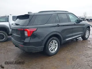 2025 Ford Explorer Active z VIN 1FMUK8DH4SGA45541, wystawiony jako IAAI lot #41492974 z przebiegiem 594 mil mil oraz . Historia ofert i sprzedaży dostępna na DreamBid. Obrazek 4.