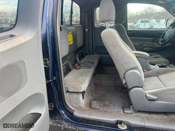 2008 Toyota Tacoma with VIN 5TEUU42N68Z591632, listed as a Copart auction lot 45037305 with 314,067 mi miles and Clean Title. Bid and sale history available at carsss.com. Image 6.